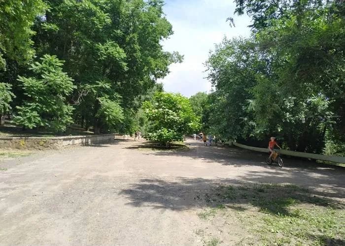 Пустой участок парка «Дружба» (Ростов-на-Дону)